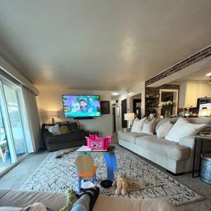 Meet your Posher, Jill